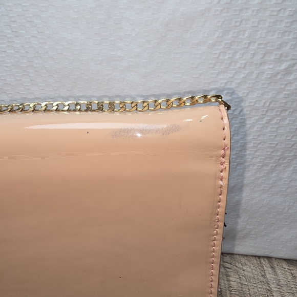 CHARMING CHARLEY PINK PATENT SHINY SMALL BAG RHINESTONE CLASP CLOSURE - Picture 6 of 10